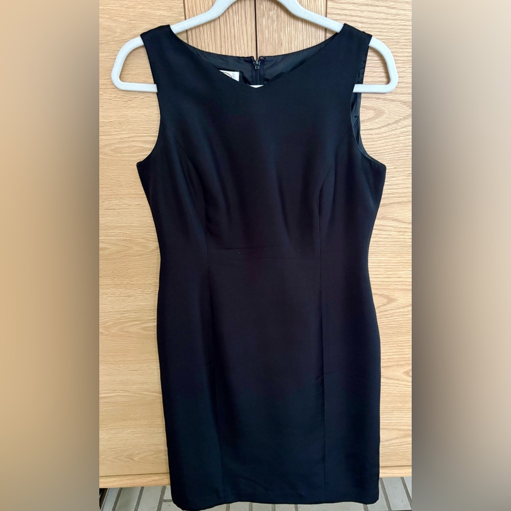 Women’s Talbots Petites Black Silk Blend Sheath Dress - Size 6
